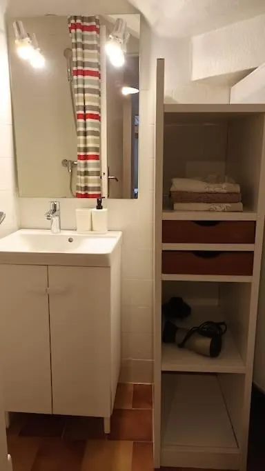 Petit Mignon - Hypercentre Toulouse Apartment 0*,  France